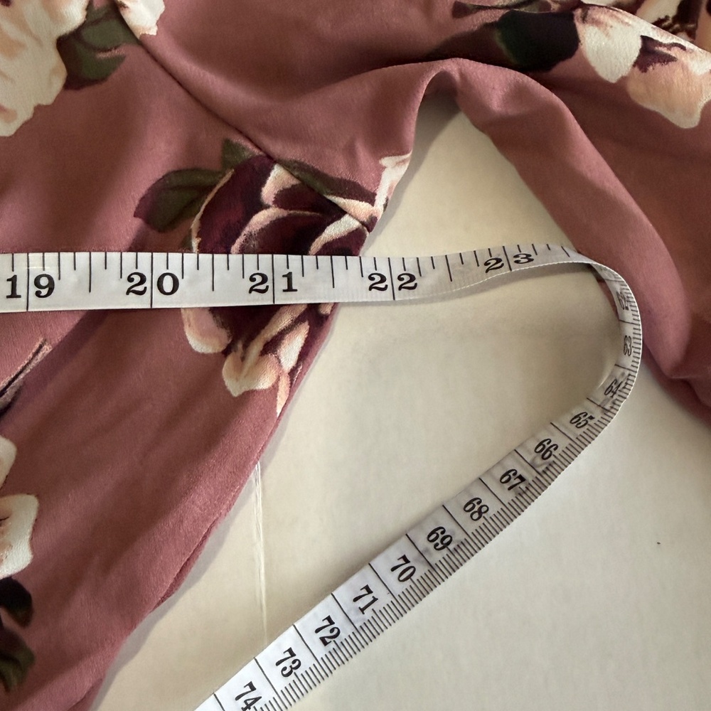 Justify Blouse size Large - Picture 9 of 10